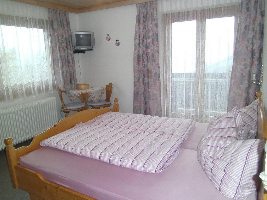 Gastehaus Rieser Hotel Ried im Zillertal Room photo